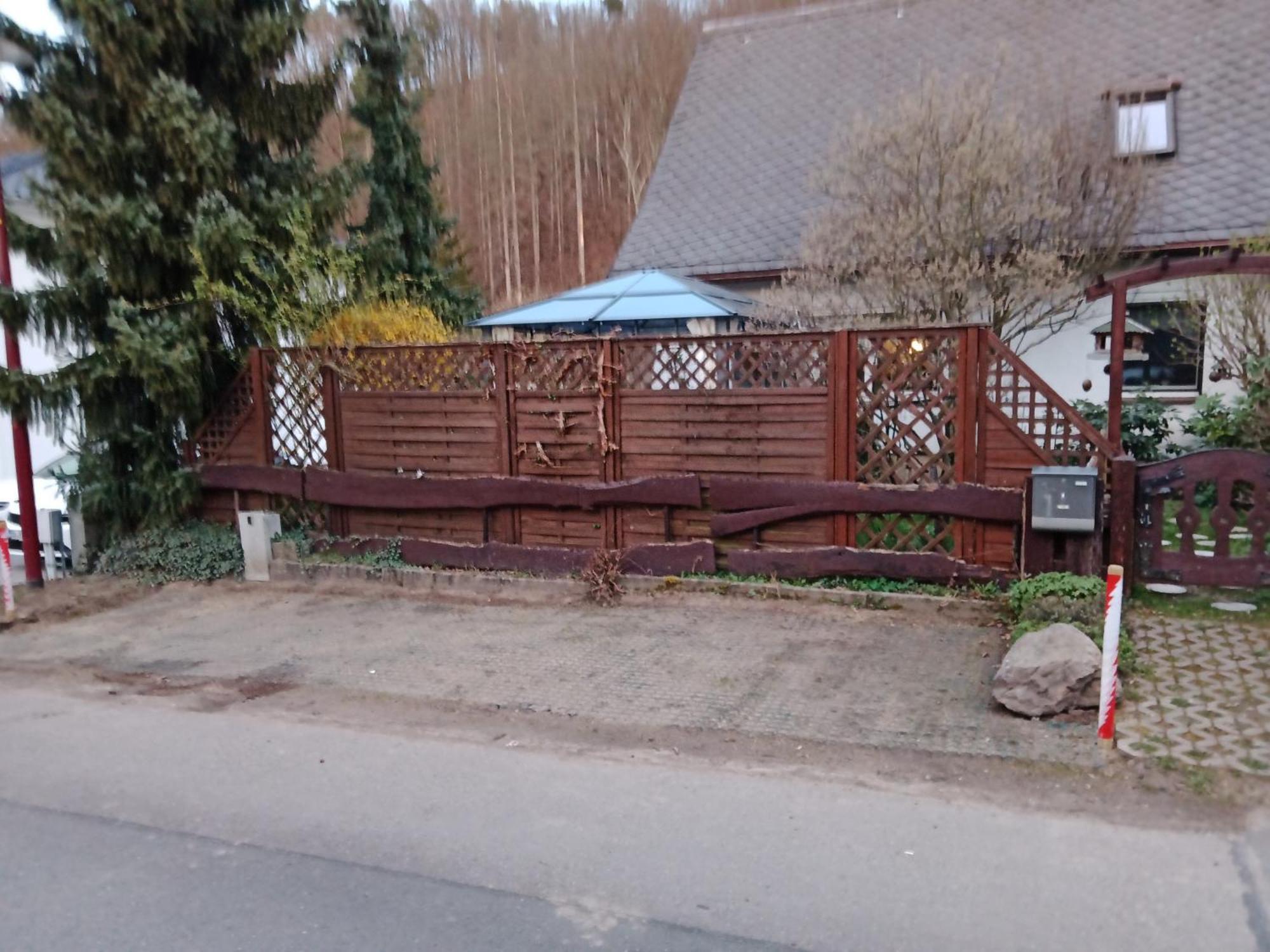 Haus Am Waldrand Apartment Freital Luaran gambar